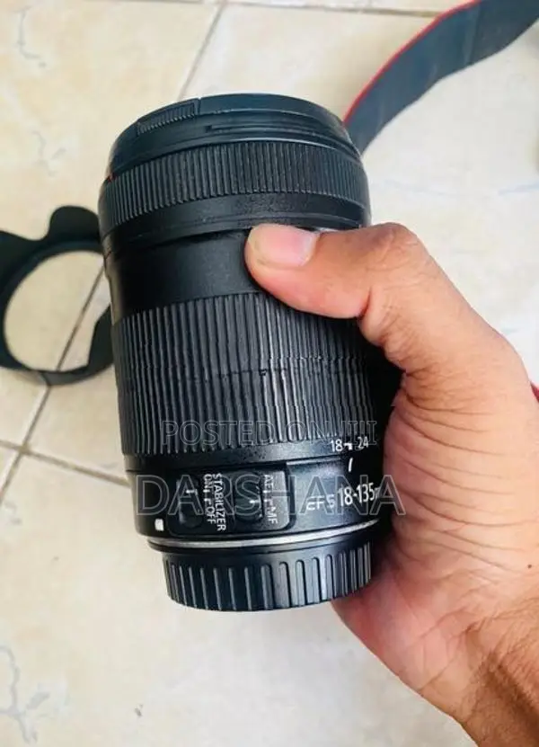 Canon EOS 70D DSLR