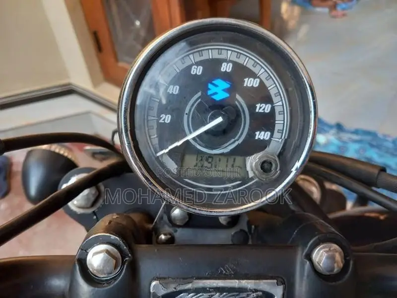 Bajaj Avenger 2016