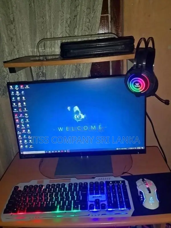 Desktop Computer with Full Set