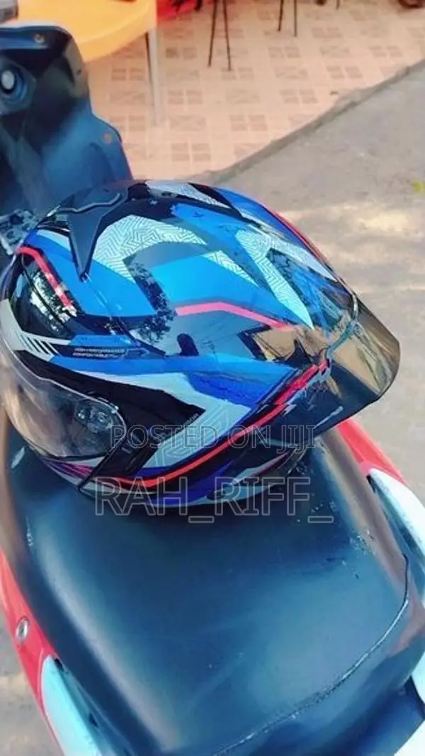 Studds Helmet