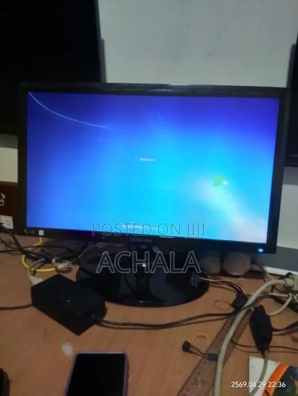 Samsung 20" LED Monitor