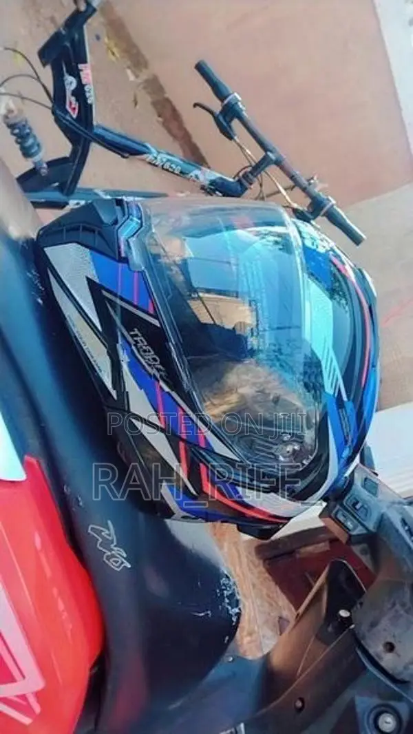 Studds Helmet