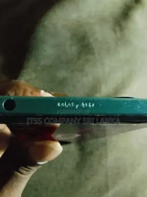 Moto G04s (Used)