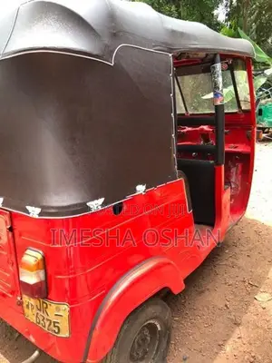 Bajaj RE 2005