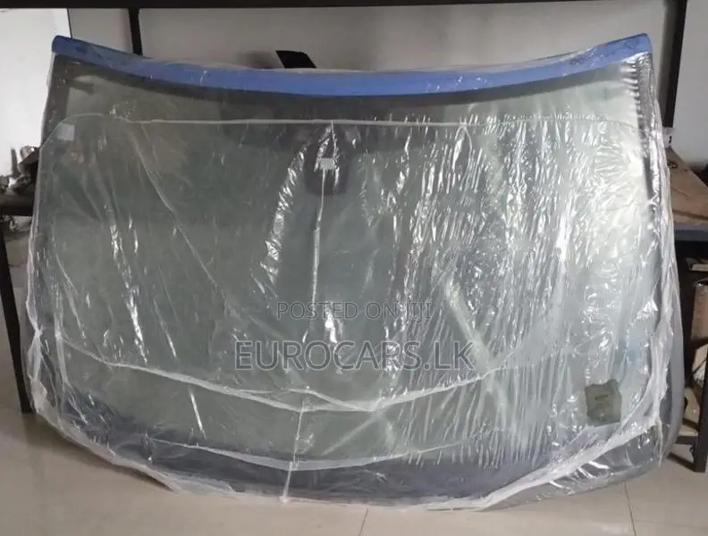 Range Rover Vouge Windscreen
