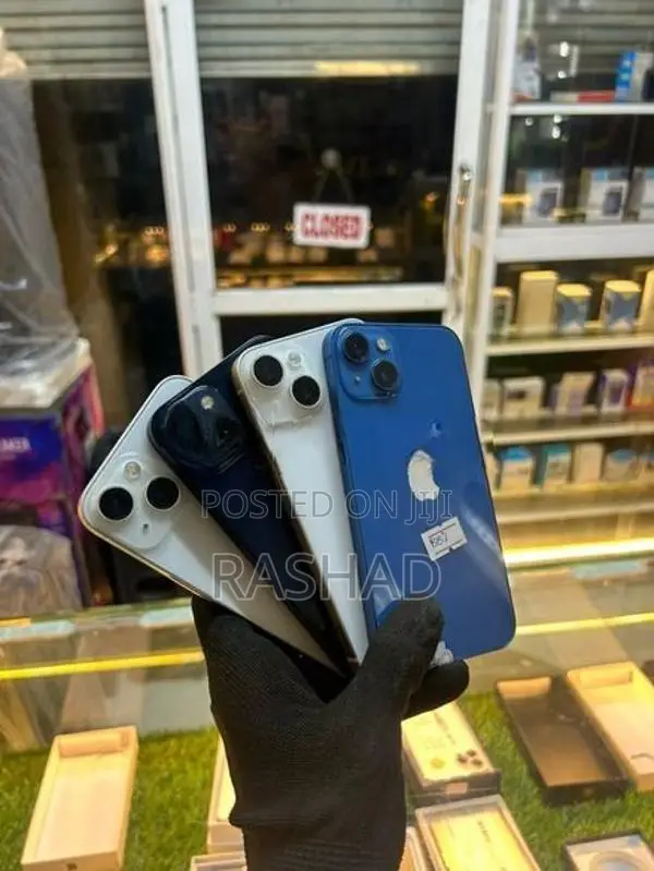 Apple iPhone 13 128GB (Used)
