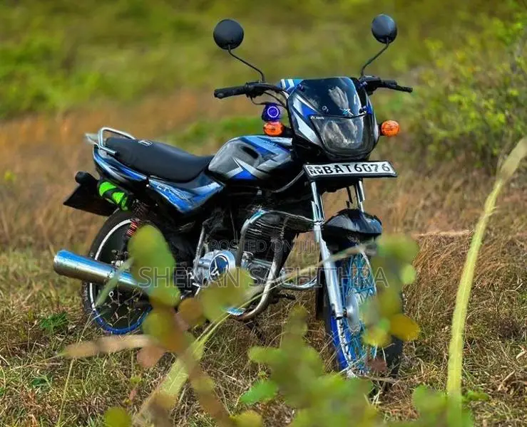 Bajaj CT100 2014