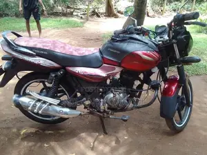 Bajaj Discover 2011