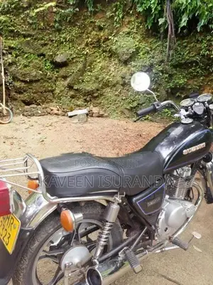 Suzuki GN 125 2017