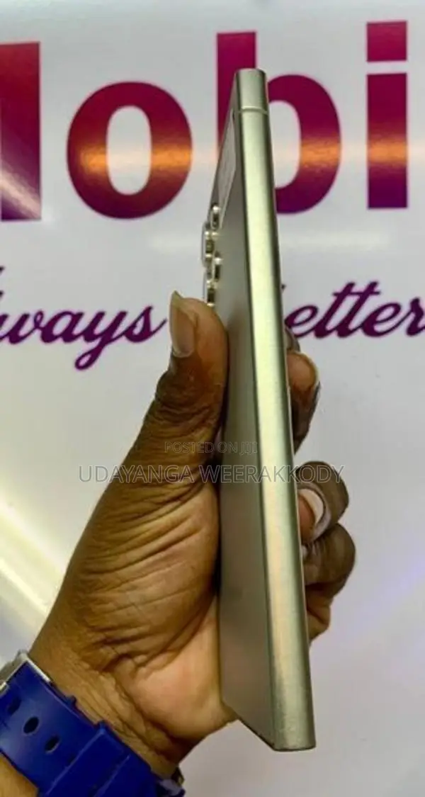 Samsung Galaxy S24 Ultra 256GB (Used)