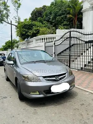 Honda Fit Aria 2007