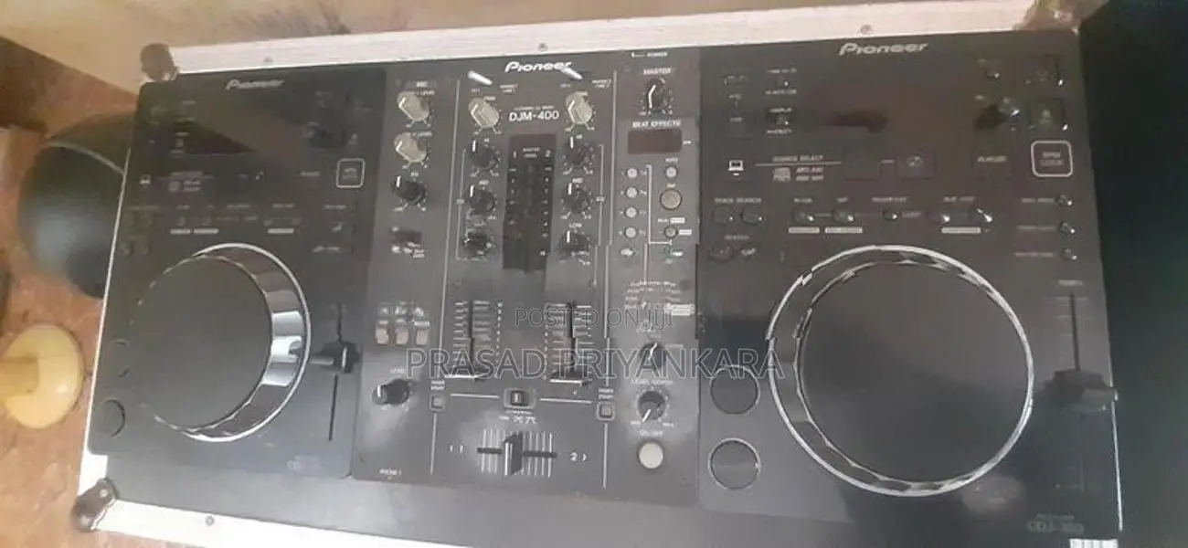 DJ Console