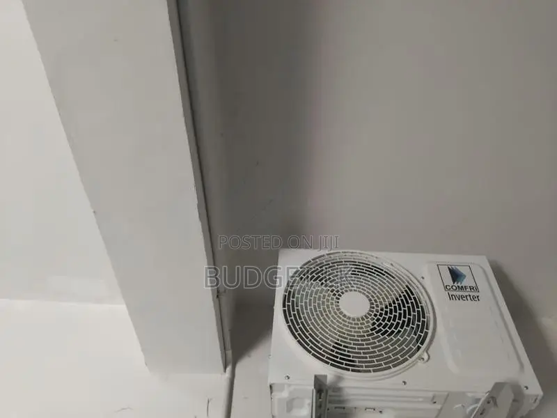 12000BTU COMFRI brand non inverter Air Conditioner