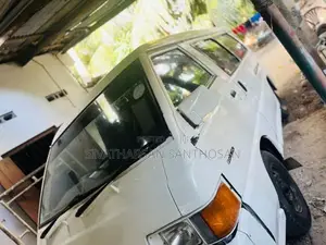 Mitsubishi L300 1988