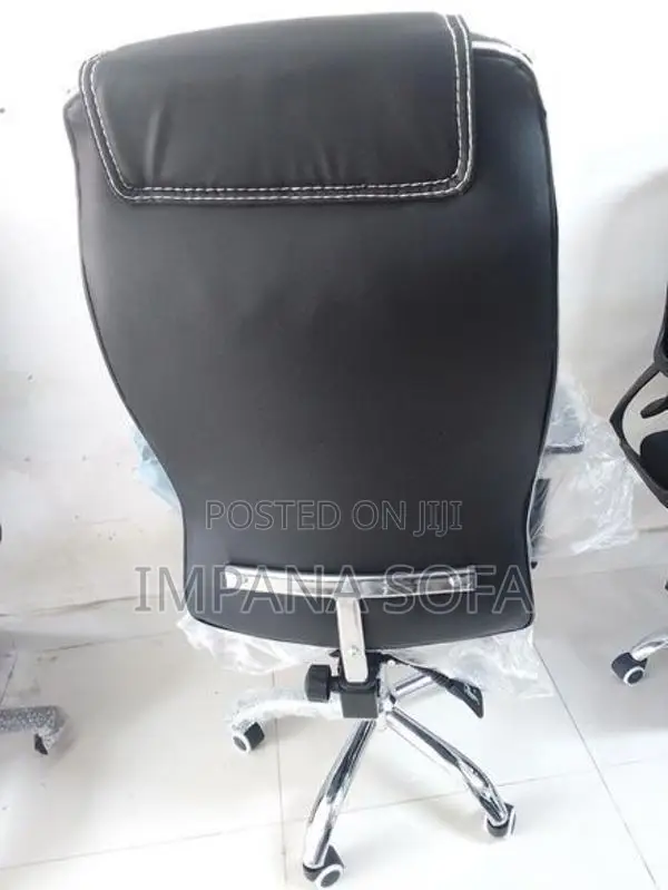 (IMPANA) Brand new OFFICE HIGH BACK DIRECTOR CHAIR- Adjustable