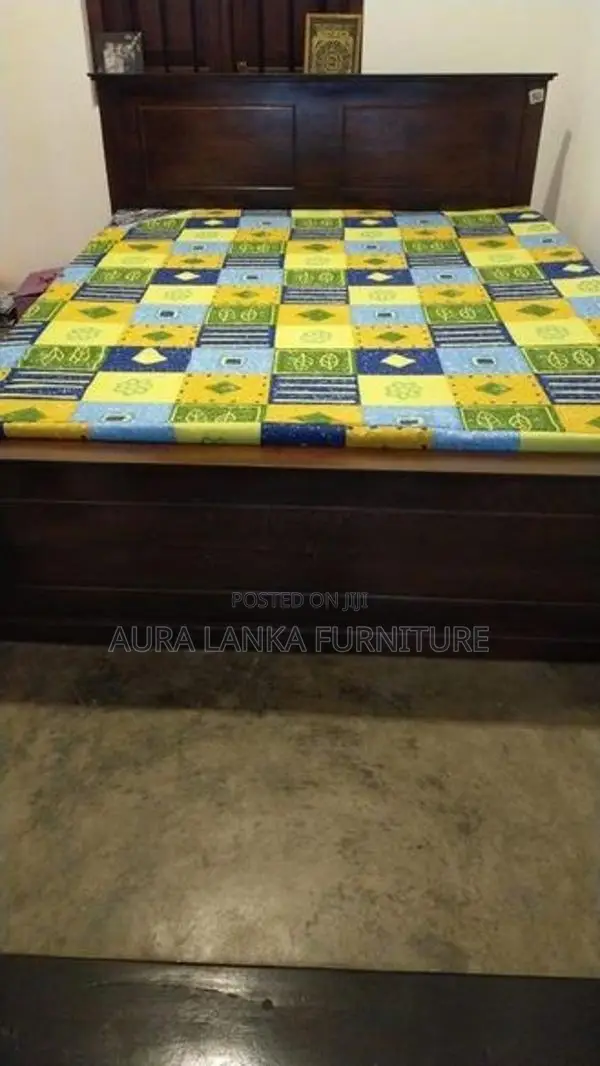 Teak Box Bed with Piyestra 5 Layer Mattress 6by