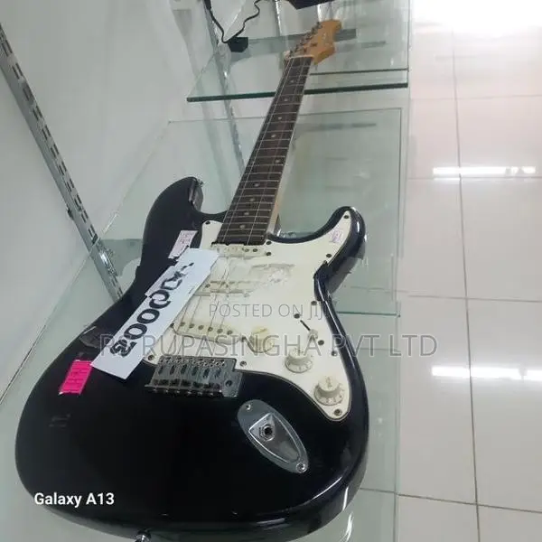 Suzuki Electric Guitar