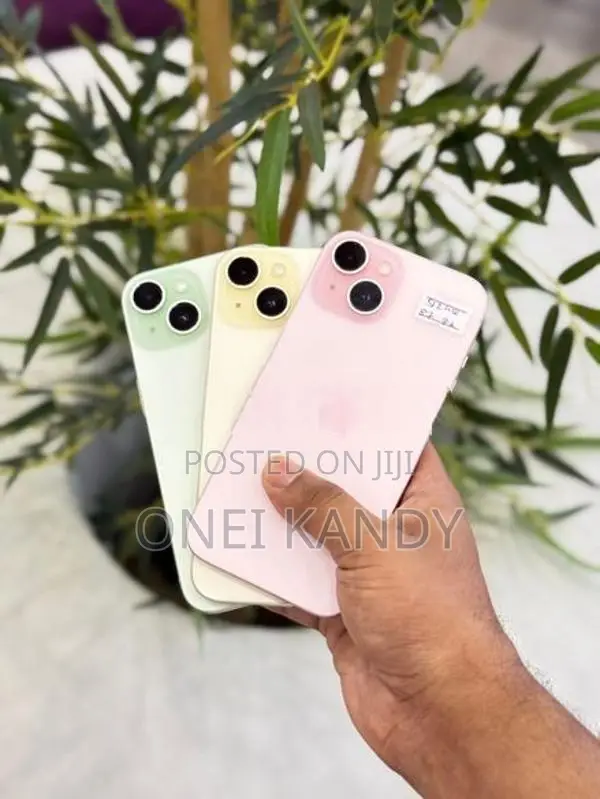 Apple iPhone 15 512GB (Used)
