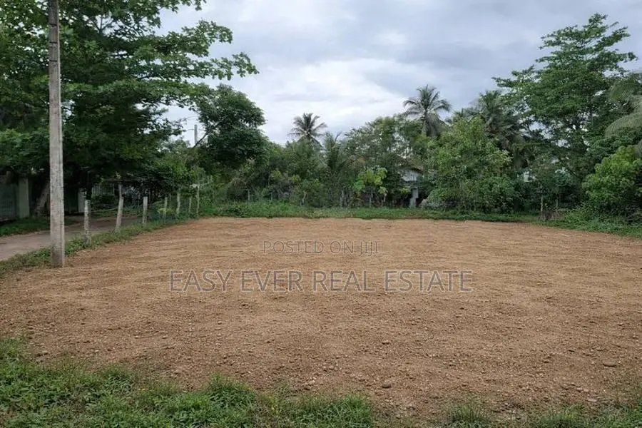 Land for Sale in Yakkala