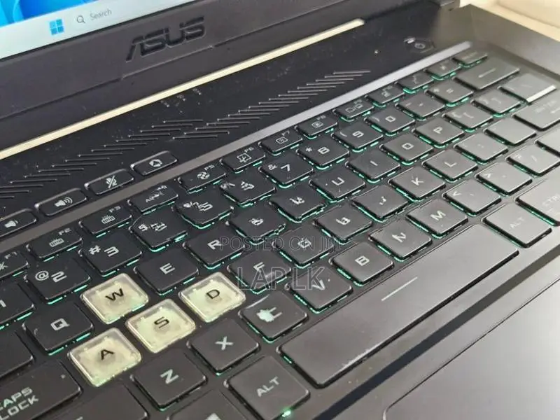 Asus TUF Dash F15 Core i7 11th H RTX 3060 16GB RAM 512GB NVME Laptop