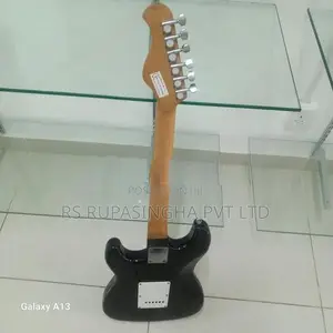 Suzuki Electric Guitar