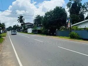 කළුතර පාරෙන් ඉඩමක් විකිණීමට - Bandaragama