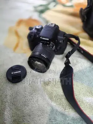 Canon EOS 700d DSLR Camera