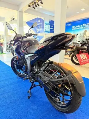 Bajaj Pulsar N160 Premium 2026
