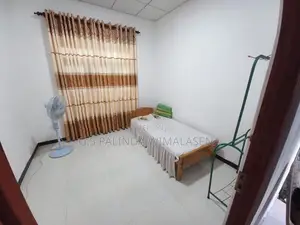 Room for Rent රත්නපුර