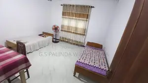 Room for Rent රත්නපුර