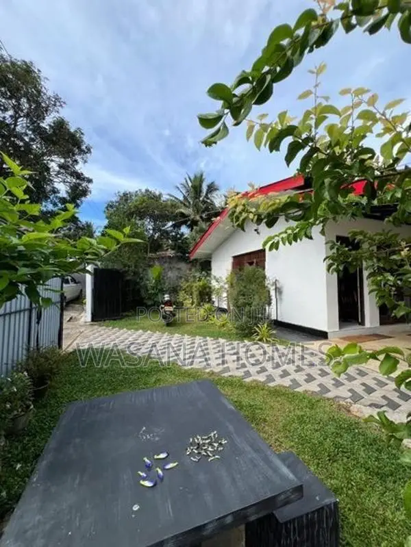 Elegance House for Sale Piliyandala