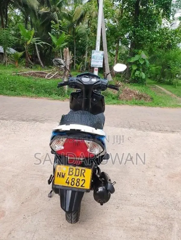 Honda Dio 2018