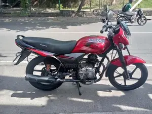 Bajaj Platina 100 2012