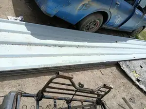 Vehicle Hut