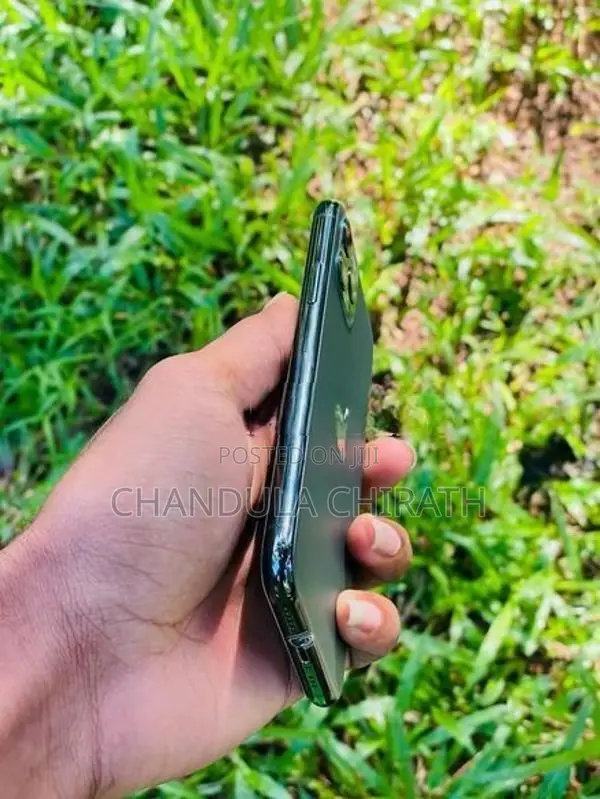 Apple iPhone 11 Pro 256GB (Used)