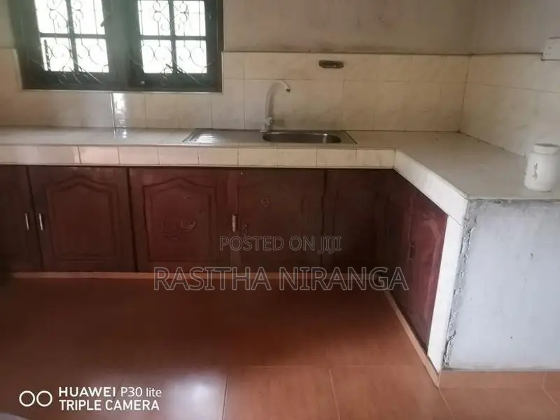 Welipennagahamulla, Nattandiya Complete Land with House for Sale