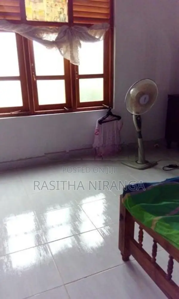 Welipennagahamulla, Nattandiya Complete Land with House for Sale