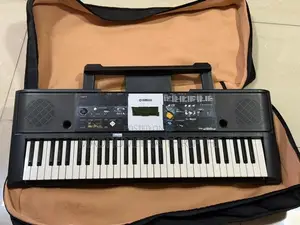 Yamaha Keyboard (61 Keys)