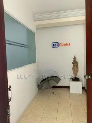 Nawala 2 Storey Unfurnished House for Sale (NZMS3021)