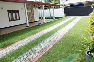 House with A Land for Sale - Ja Ela