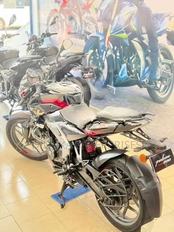 Bajaj Pulsar NS200 2026