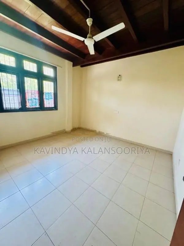 House for Sale in Boralesgamuwa