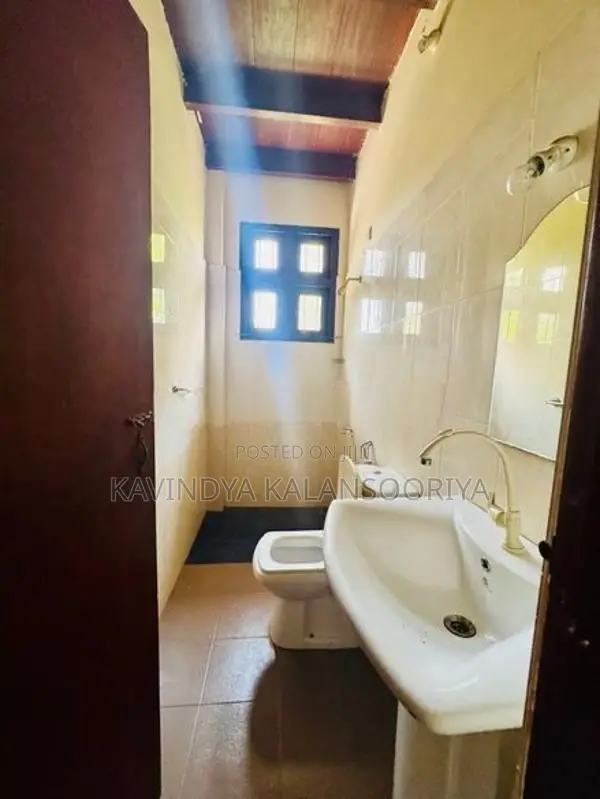 House for Sale in Boralesgamuwa