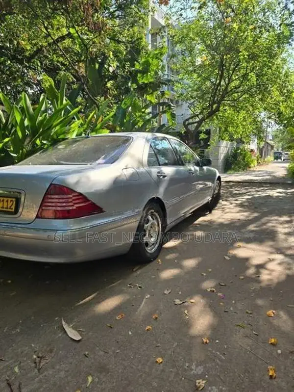 Mercedes Benz S320 2000