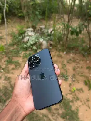 Apple iPhone 15 Pro (Used)