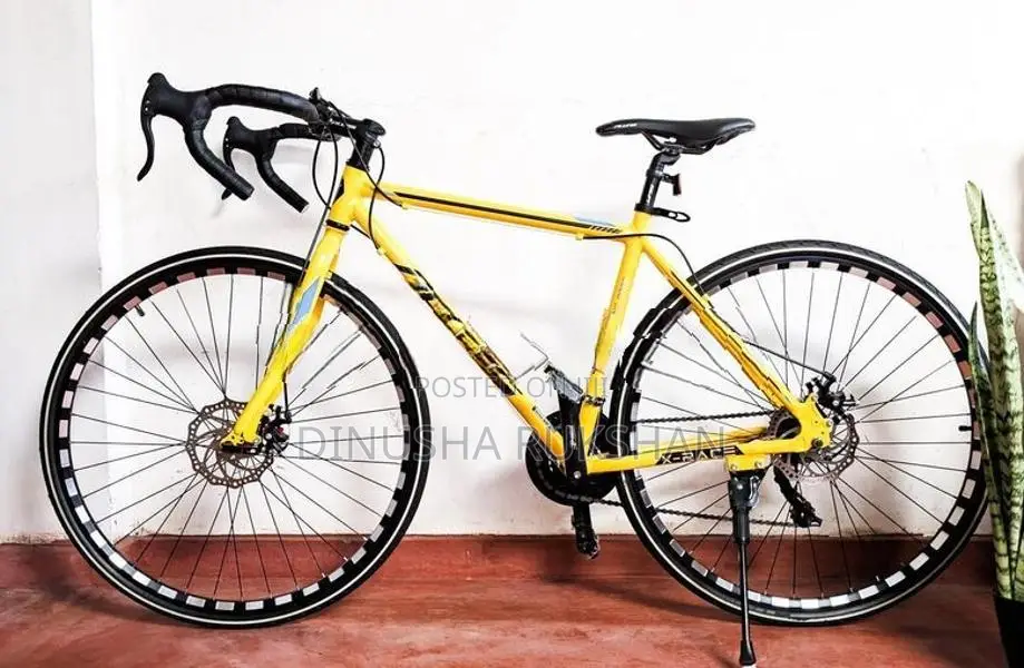 X Race 700