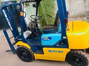 Komatsu FD20T-14 Forklift