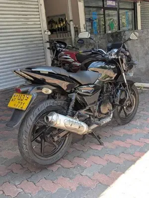 Bajaj Pulsar 200 2009