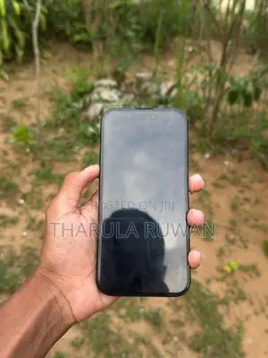 Apple iPhone 15 Pro (Used)