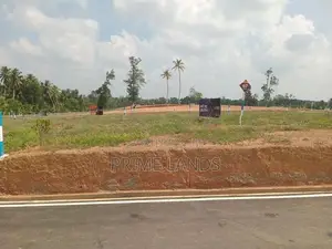 කොලබ සීමාවෙන් වට්නා ඉඩම් - තලගල